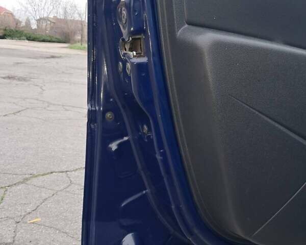 Синий Рено Логан, объемом двигателя 1.4 л и пробегом 148 тыс. км за 4999 $, фото 8 на Automoto.ua