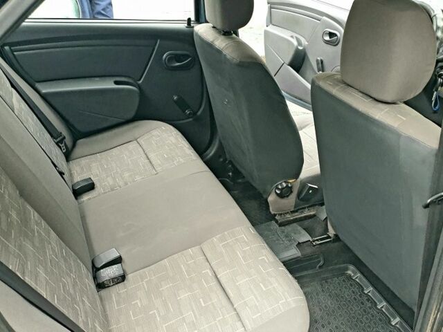 Синий Рено Логан, объемом двигателя 1.4 л и пробегом 250 тыс. км за 2900 $, фото 16 на Automoto.ua