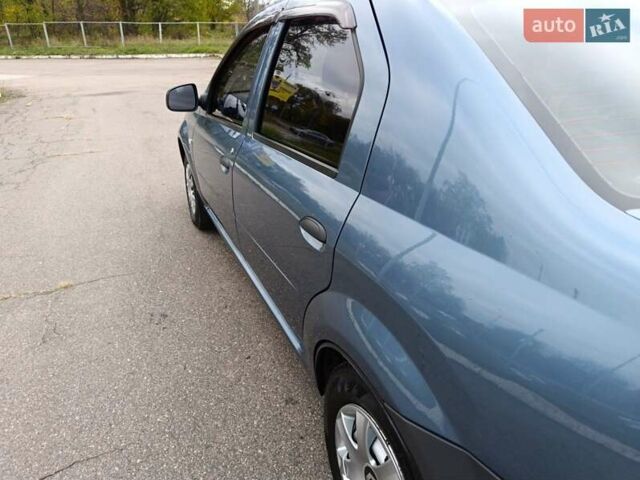 Синий Рено Логан, объемом двигателя 1.4 л и пробегом 75 тыс. км за 4850 $, фото 13 на Automoto.ua