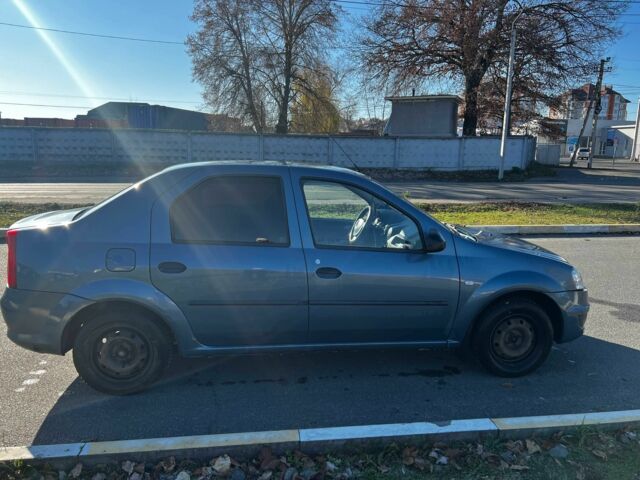 Синій Рено Логан, об'ємом двигуна 1.4 л та пробігом 306 тис. км за 4100 $, фото 9 на Automoto.ua