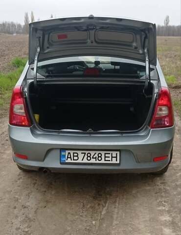 Синий Рено Логан, объемом двигателя 1.39 л и пробегом 267 тыс. км за 4300 $, фото 7 на Automoto.ua