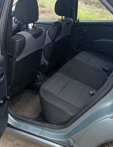 Синий Рено Логан, объемом двигателя 1.39 л и пробегом 267 тыс. км за 4300 $, фото 42 на Automoto.ua