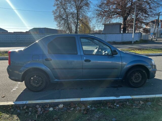 Синій Рено Логан, об'ємом двигуна 1.4 л та пробігом 306 тис. км за 4100 $, фото 12 на Automoto.ua