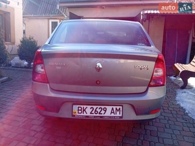 Синий Рено Логан, объемом двигателя 1.39 л и пробегом 61 тыс. км за 5100 $, фото 13 на Automoto.ua