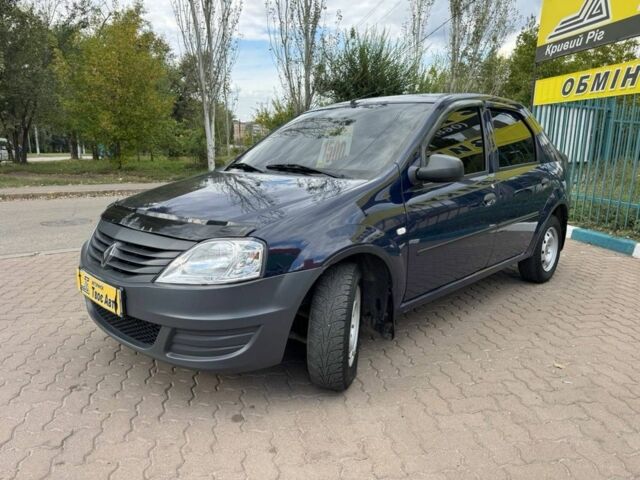 Синій Рено Логан, об'ємом двигуна 1.4 л та пробігом 140 тис. км за 5013 $, фото 2 на Automoto.ua