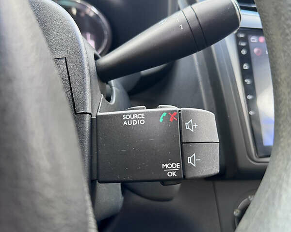 Синий Рено Логан, объемом двигателя 1.46 л и пробегом 132 тыс. км за 6450 $, фото 21 на Automoto.ua