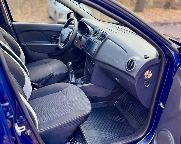 Синий Рено Логан, объемом двигателя 1.46 л и пробегом 132 тыс. км за 6450 $, фото 18 на Automoto.ua