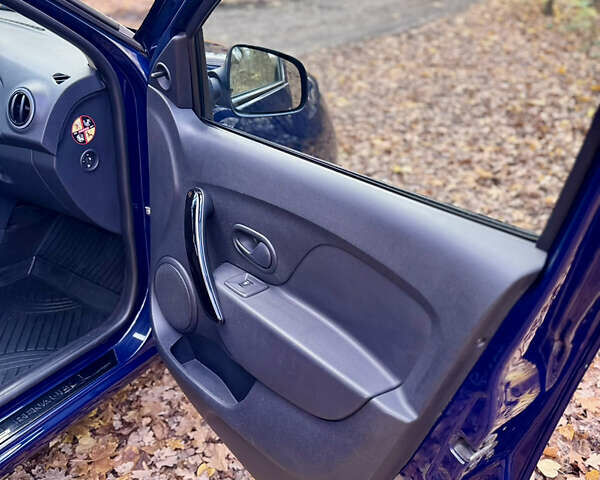 Синий Рено Логан, объемом двигателя 1.46 л и пробегом 132 тыс. км за 6450 $, фото 19 на Automoto.ua