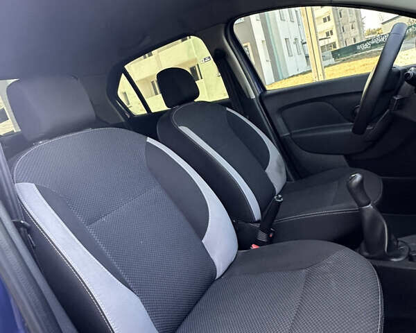 Синій Рено Логан, об'ємом двигуна 1.5 л та пробігом 124 тис. км за 6900 $, фото 13 на Automoto.ua