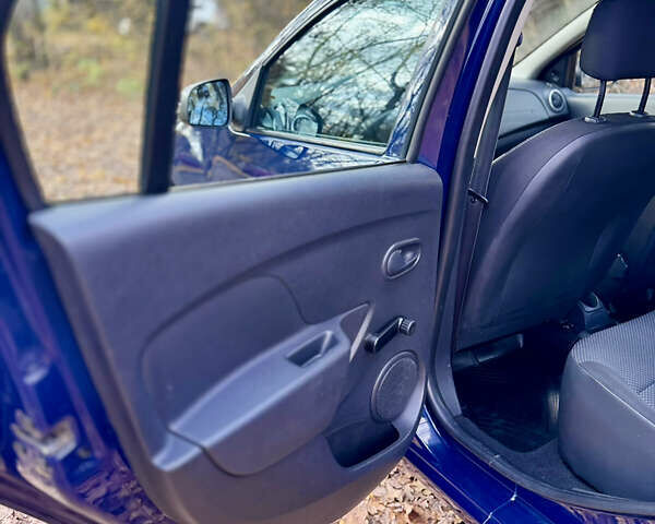 Синий Рено Логан, объемом двигателя 1.46 л и пробегом 132 тыс. км за 6450 $, фото 16 на Automoto.ua