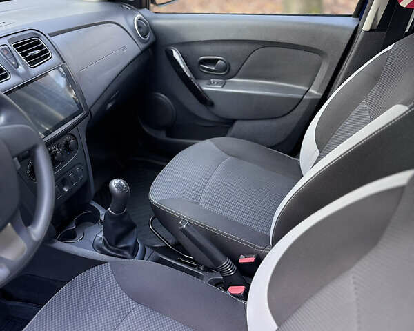 Синий Рено Логан, объемом двигателя 1.46 л и пробегом 132 тыс. км за 6450 $, фото 14 на Automoto.ua