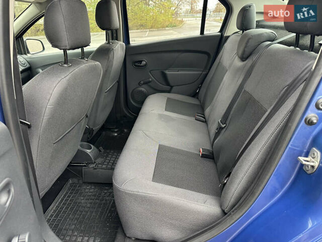 Синий Рено Логан, объемом двигателя 1.5 л и пробегом 171 тыс. км за 6700 $, фото 13 на Automoto.ua