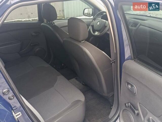 Синий Рено Логан, объемом двигателя 1.6 л и пробегом 181 тыс. км за 6300 $, фото 7 на Automoto.ua