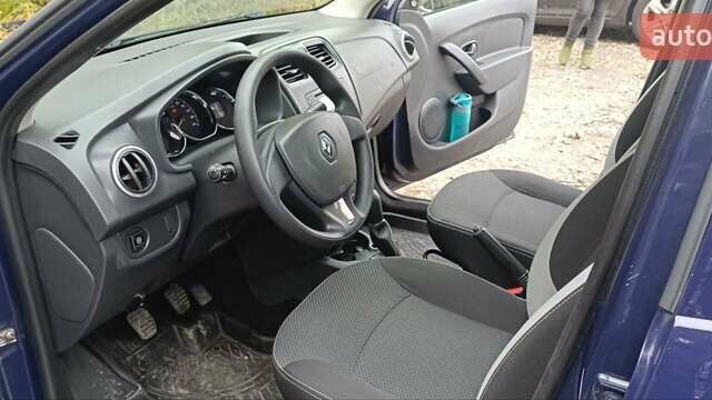Синій Рено Логан, об'ємом двигуна 1.6 л та пробігом 163 тис. км за 6700 $, фото 2 на Automoto.ua