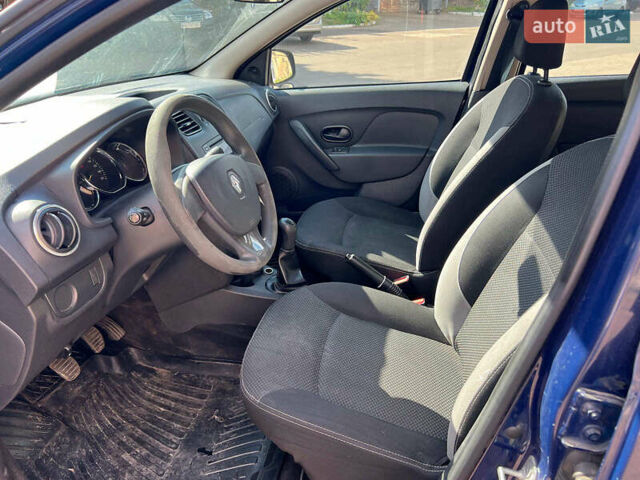 Синий Рено Логан, объемом двигателя 1.6 л и пробегом 132 тыс. км за 6230 $, фото 10 на Automoto.ua