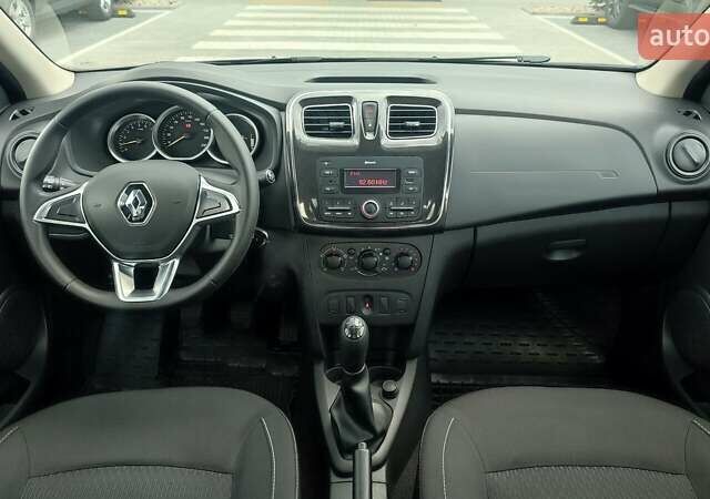 Рено Логан 2018 у Києві на Automoto.ua Синій Рено Логан, об'ємом двигуна 1.46 л та пробігом 67 тис. км за 8959 $, фото 7 на Automoto.ua