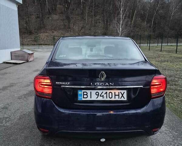 Синий Рено Логан, объемом двигателя 1 л и пробегом 150 тыс. км за 2999 $, фото 2 на Automoto.ua