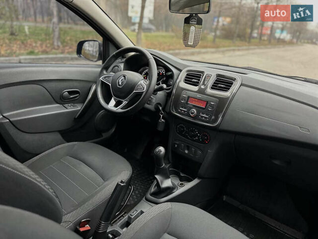 Синій Рено Логан, об'ємом двигуна 1 л та пробігом 98 тис. км за 6200 $, фото 10 на Automoto.ua