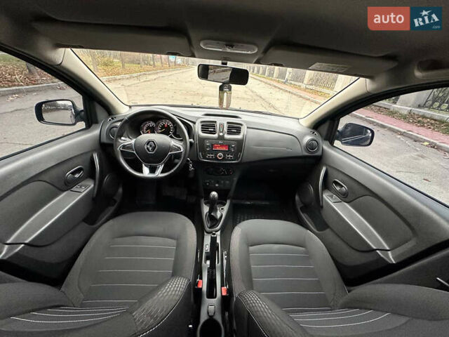 Синий Рено Логан, объемом двигателя 1 л и пробегом 98 тыс. км за 6100 $, фото 11 на Automoto.ua