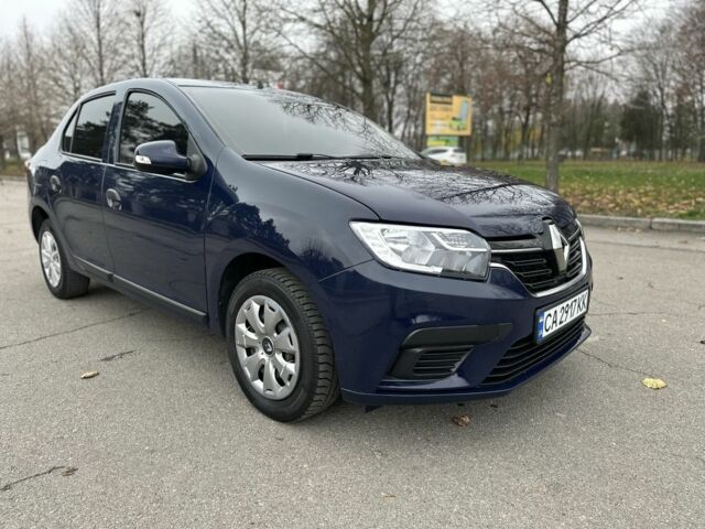 Синий Рено Логан, объемом двигателя 1 л и пробегом 100 тыс. км за 6100 $, фото 3 на Automoto.ua