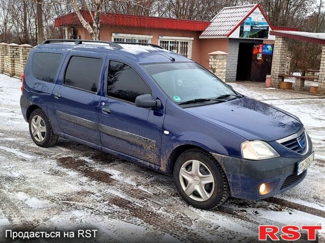 Синій Рено Логан, об'ємом двигуна 1.6 л та пробігом 25800 тис. км за 5200 $, фото 12 на Automoto.ua