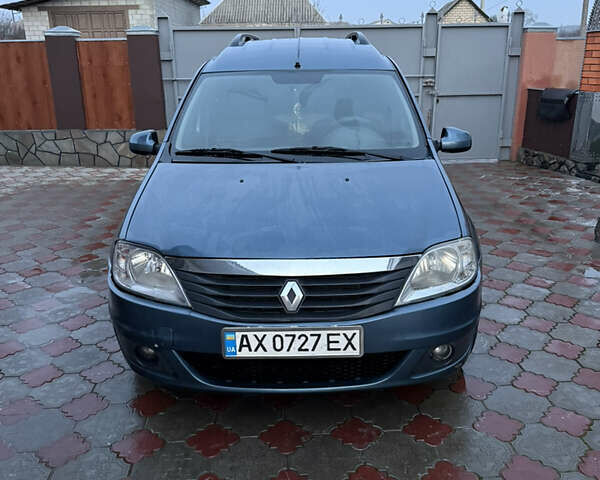 Синій Рено Логан, об'ємом двигуна 1.6 л та пробігом 245 тис. км за 4300 $, фото 5 на Automoto.ua