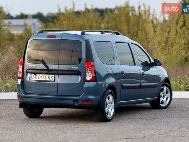 Синій Рено Логан, об'ємом двигуна 1.6 л та пробігом 185 тис. км за 5999 $, фото 11 на Automoto.ua