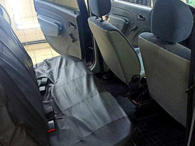 Синій Рено Логан, об'ємом двигуна 1.6 л та пробігом 243 тис. км за 4600 $, фото 11 на Automoto.ua