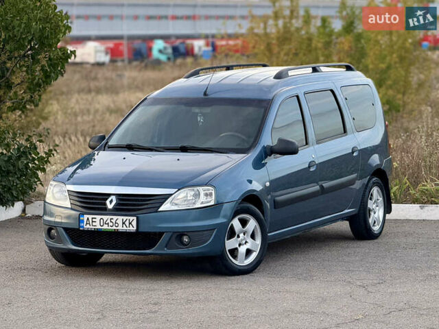 Синій Рено Логан, об'ємом двигуна 1.6 л та пробігом 185 тис. км за 5999 $, фото 6 на Automoto.ua