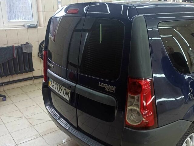 Синий Рено Логан, объемом двигателя 1.6 л и пробегом 2 тыс. км за 4700 $, фото 14 на Automoto.ua