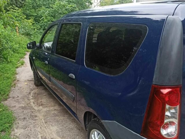 Синий Рено Логан, объемом двигателя 1.6 л и пробегом 2 тыс. км за 4800 $, фото 4 на Automoto.ua