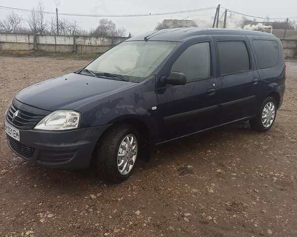 Синій Рено Логан, об'ємом двигуна 1.6 л та пробігом 250 тис. км за 4600 $, фото 7 на Automoto.ua