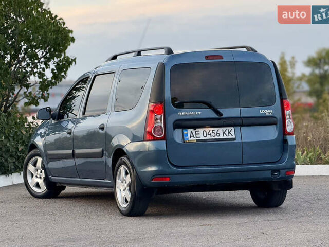 Синій Рено Логан, об'ємом двигуна 1.6 л та пробігом 185 тис. км за 5999 $, фото 7 на Automoto.ua