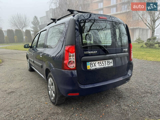 Синий Рено Логан, объемом двигателя 1.6 л и пробегом 110 тыс. км за 6700 $, фото 3 на Automoto.ua