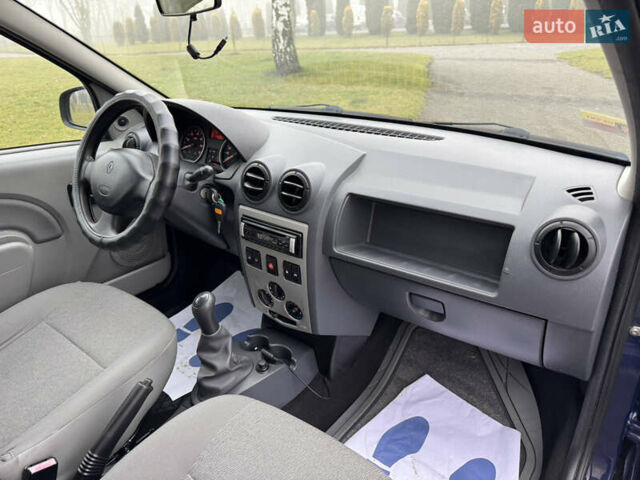 Синий Рено Логан, объемом двигателя 1.6 л и пробегом 110 тыс. км за 6700 $, фото 26 на Automoto.ua