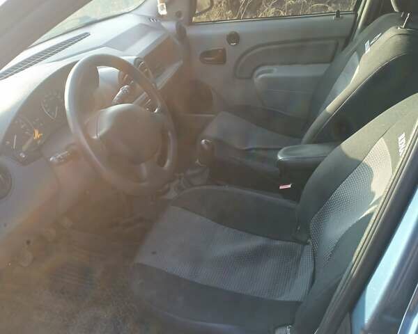 Синий Рено Логан, объемом двигателя 1.6 л и пробегом 112 тыс. км за 5200 $, фото 11 на Automoto.ua