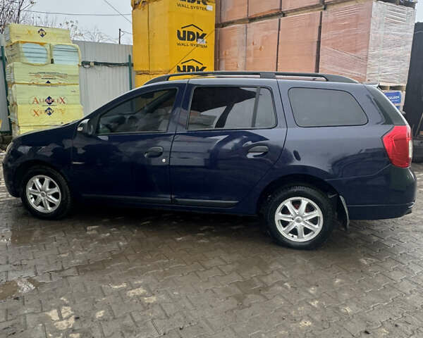 Синій Рено Логан, об'ємом двигуна 1.46 л та пробігом 309 тис. км за 5900 $, фото 2 на Automoto.ua