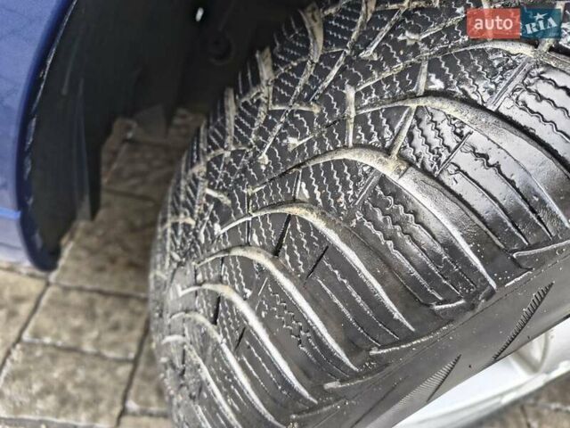 Рено Логан 2015 в Львове на Automoto.ua Синий Рено Логан, объемом двигателя 1.46 л и пробегом 290 тыс. км за 5299 $, фото 14 на Automoto.ua