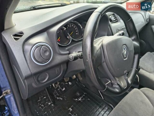 Рено Логан 2015 в Львове на Automoto.ua Синий Рено Логан, объемом двигателя 1.46 л и пробегом 290 тыс. км за 5299 $, фото 6 на Automoto.ua