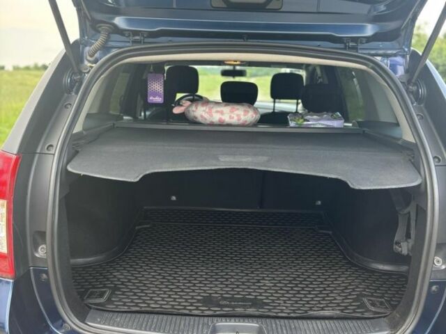 Синий Рено Логан, объемом двигателя 1.5 л и пробегом 102 тыс. км за 9300 $, фото 6 на Automoto.ua