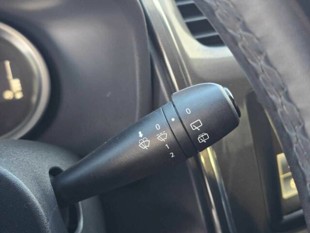 Синій Рено Логан, об'ємом двигуна 0.9 л та пробігом 120 тис. км за 10499 $, фото 13 на Automoto.ua