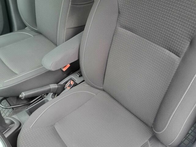 Синий Рено Логан, объемом двигателя 1.5 л и пробегом 43 тыс. км за 12000 $, фото 14 на Automoto.ua