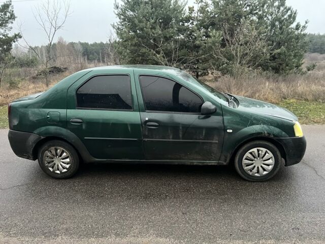 Зеленый Рено Логан, объемом двигателя 1.4 л и пробегом 305 тыс. км за 2300 $, фото 3 на Automoto.ua