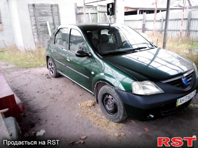 Зеленый Рено Логан, объемом двигателя 1.6 л и пробегом 280 тыс. км за 2000 $, фото 2 на Automoto.ua