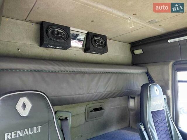 Белый Рено Магнум, объемом двигателя 0 л и пробегом 2 тыс. км за 7000 $, фото 6 на Automoto.ua