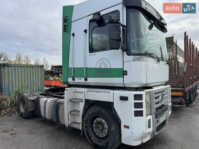 Белый Рено Магнум, объемом двигателя 12.78 л и пробегом 1 тыс. км за 8500 $, фото 1 на Automoto.ua