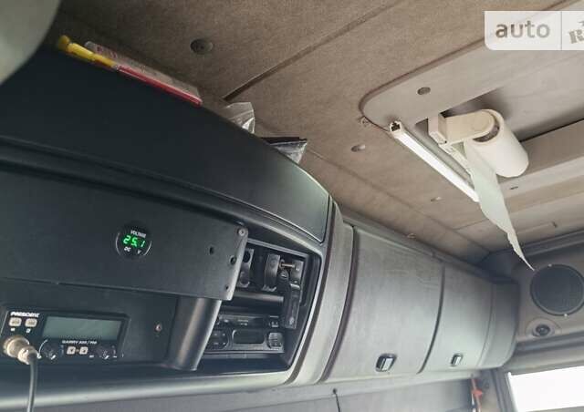 Белый Рено Магнум, объемом двигателя 11.9 л и пробегом 1000 тыс. км за 8000 $, фото 5 на Automoto.ua