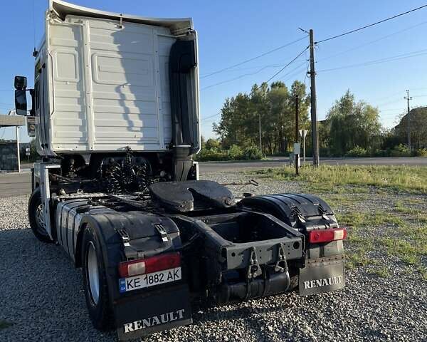 Білий Рено Магнум, об'ємом двигуна 12.78 л та пробігом 1 тис. км за 11000 $, фото 2 на Automoto.ua