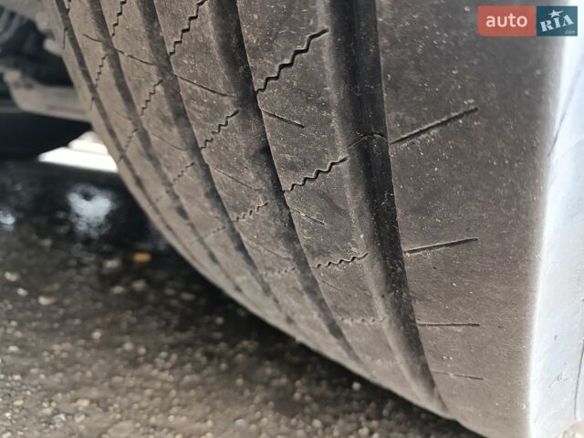 Белый Рено Магнум, объемом двигателя 0 л и пробегом 800 тыс. км за 7000 $, фото 4 на Automoto.ua