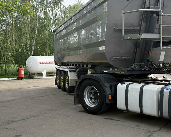 Белый Рено Магнум, объемом двигателя 0 л и пробегом 970 тыс. км за 30000 $, фото 8 на Automoto.ua
